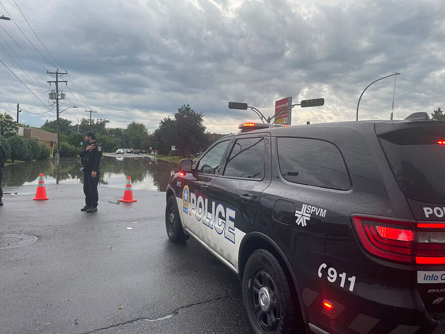 Pierrefonds Boulevard and Saint-Pierre Street in Pierrefonds-Roxboro. (Denise Roberts/CTV News)