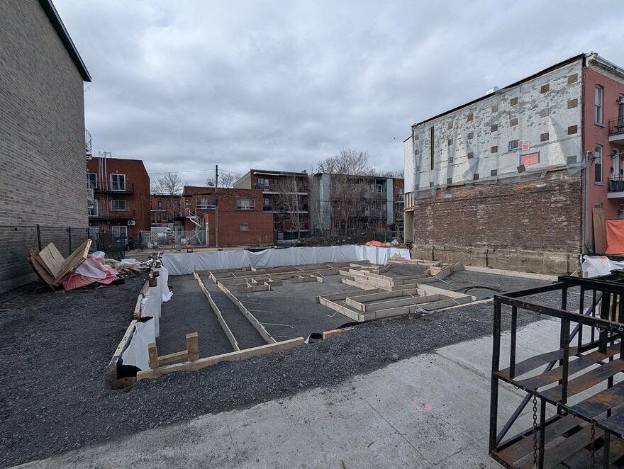 PXL_20260404_153454308