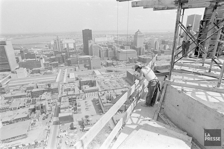 06M_P833S5D1974-0321_0018