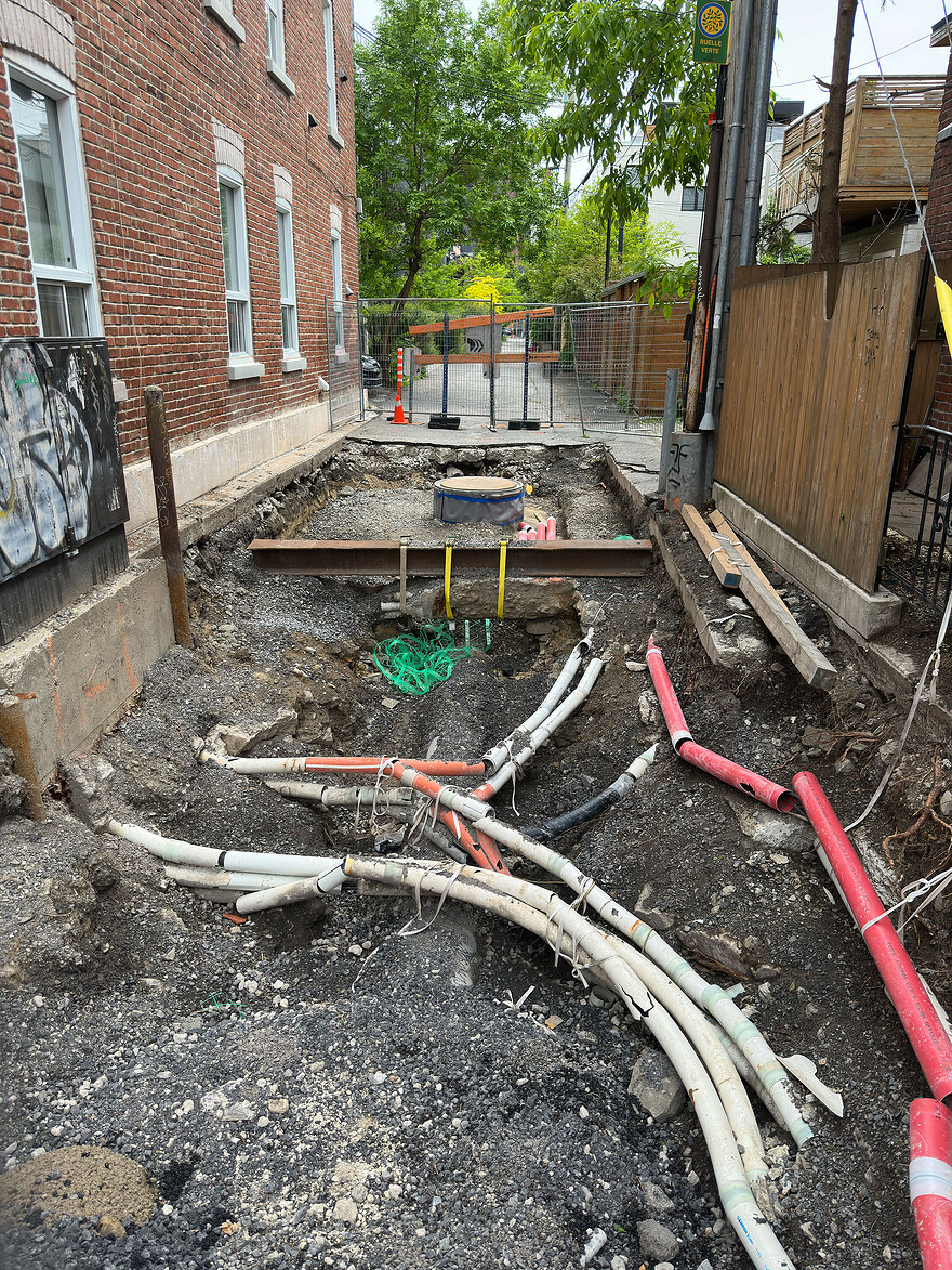 Ruelle entre Berri et Lajeunesse
