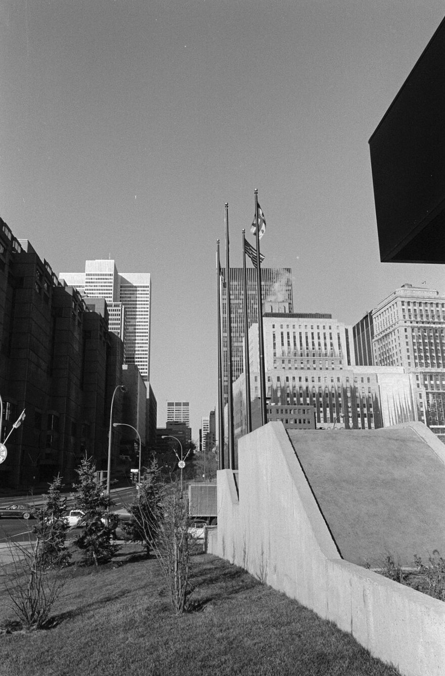 06M_E6S7SS1P780950_005