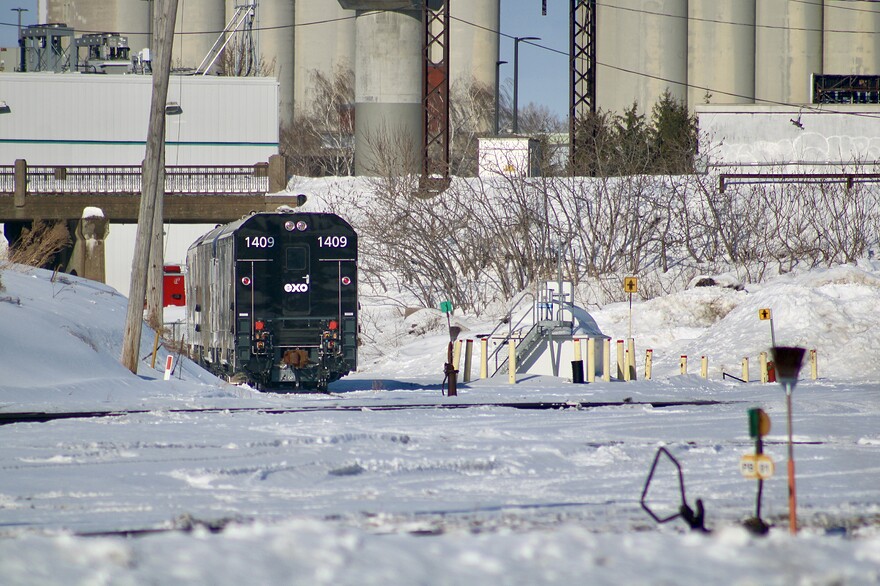 E86F663D-3778-489C-A6A7-C0E7C109C18A_1_201_a