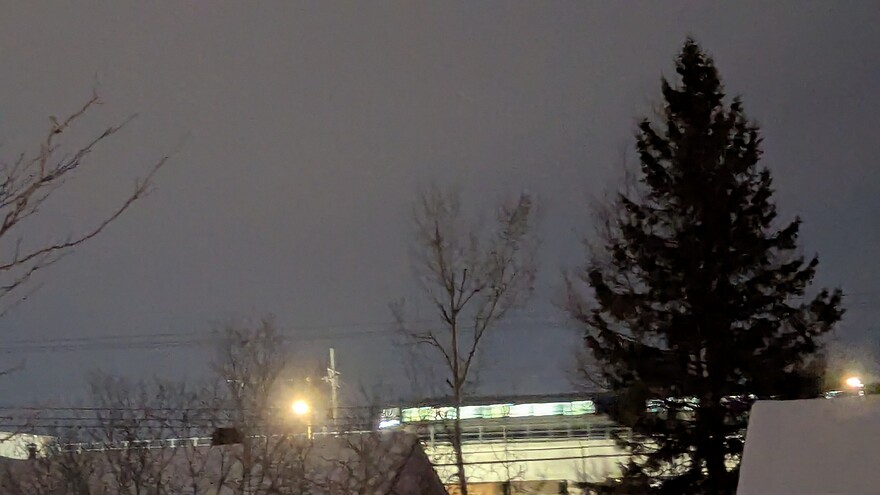 PXL_20251228_225315926
