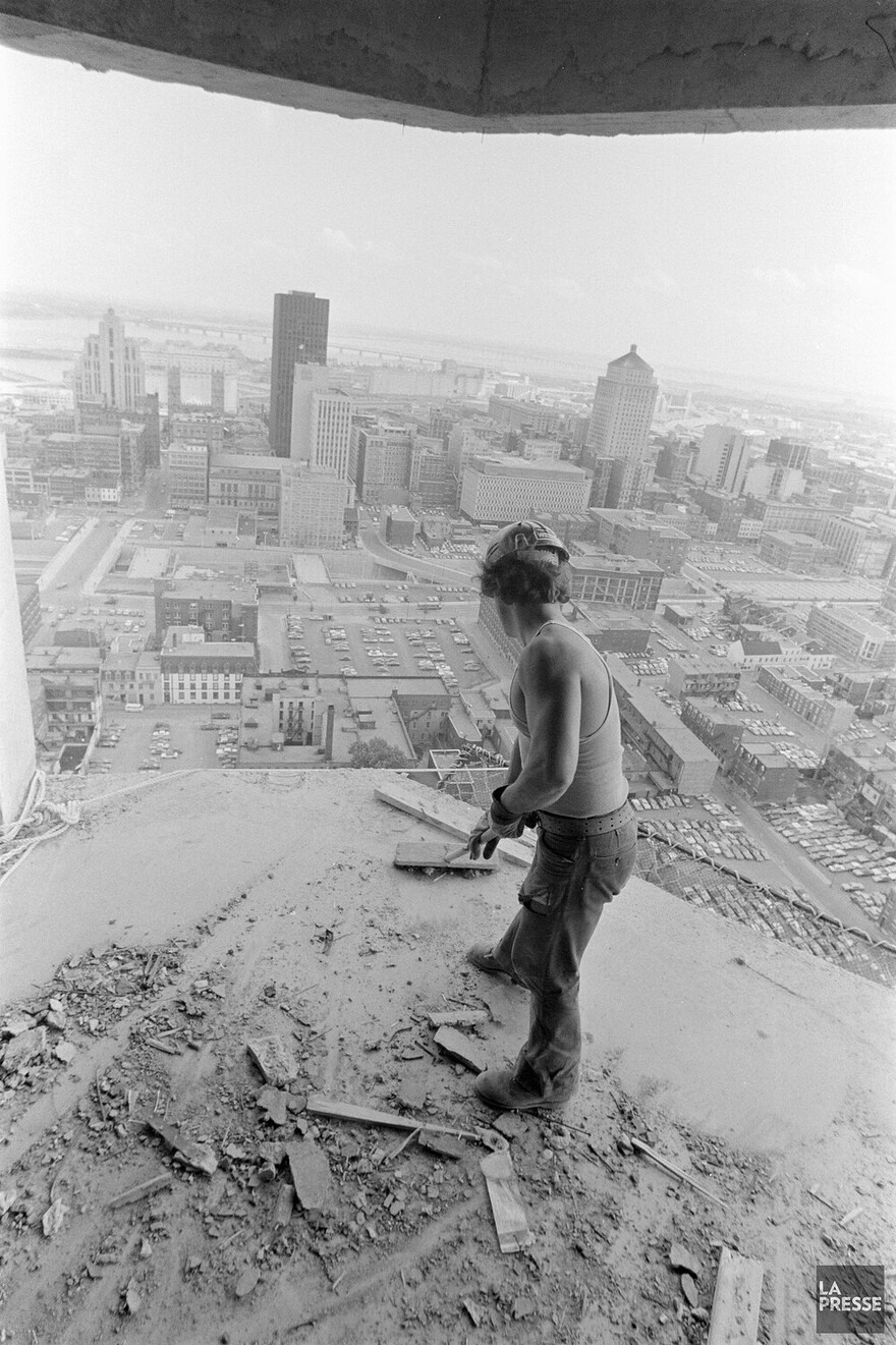 06M_P833S5D1974-0321_0014