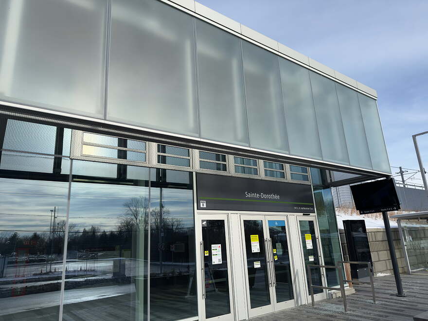 REM Ste-Dorothée 2025-12-18 porte B 1