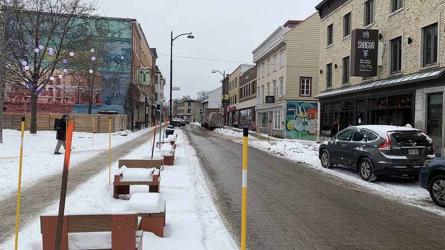 Réouverture de Saint-Vallier Ouest : une bouffée d’air pour les commerces | 15 décembre 2025 | Article par Olivier Alain