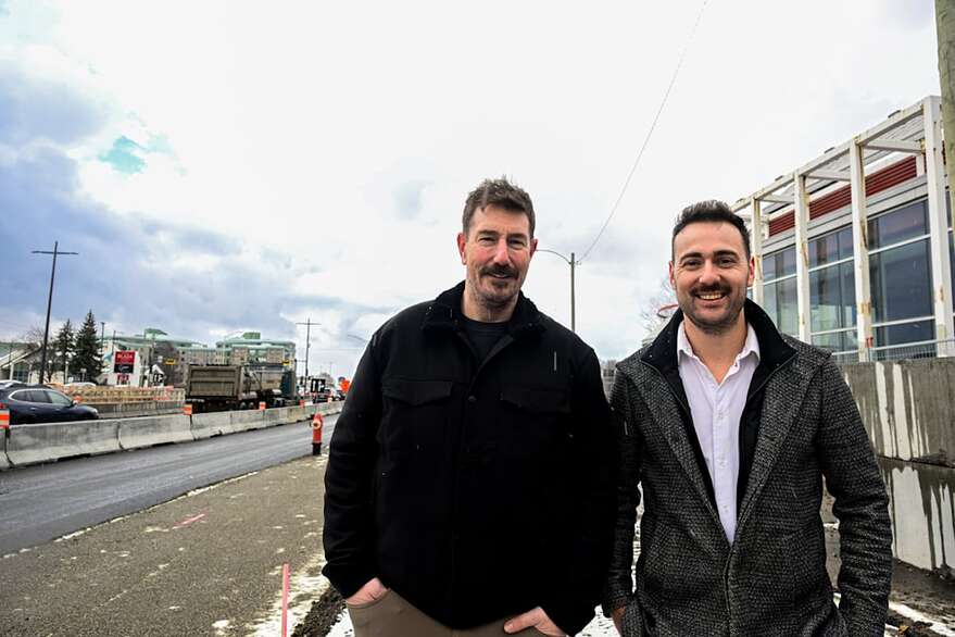 Yan Boudreau, président du Groupe Medway et Darren Bolduc, chez des opérations chez Tisseur.