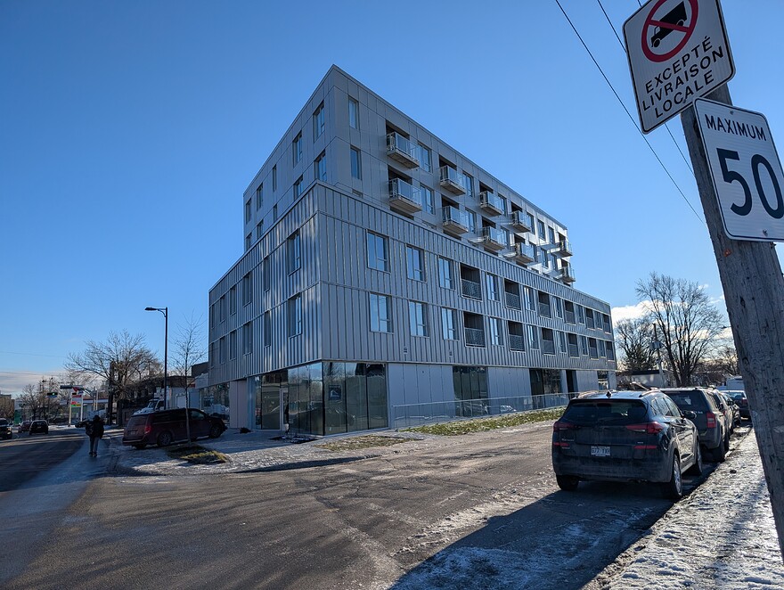 PXL_20251201_141130031