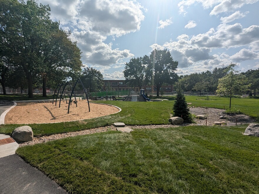 PXL_20260815_191810409