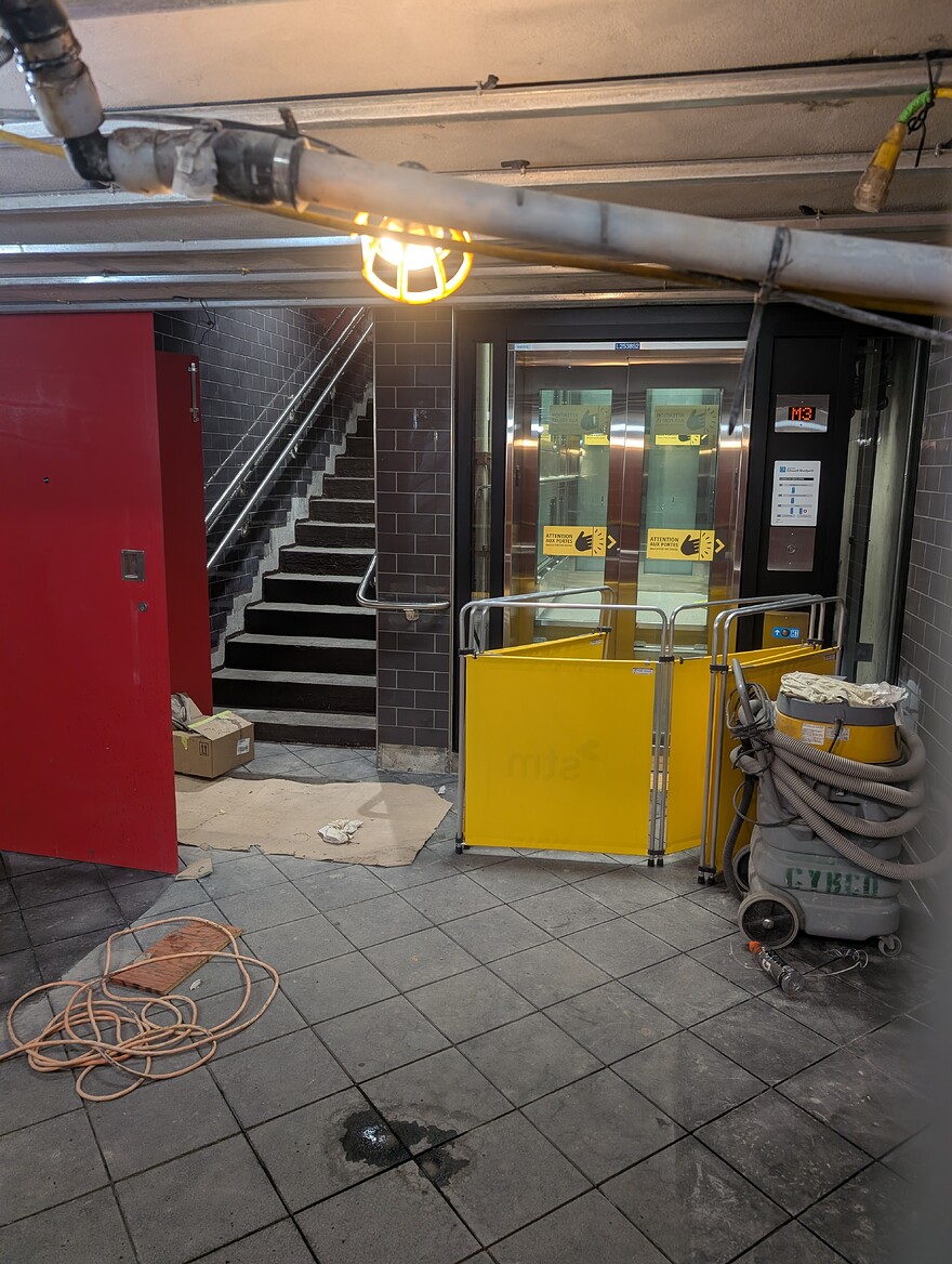 PXL_20251215_185659566