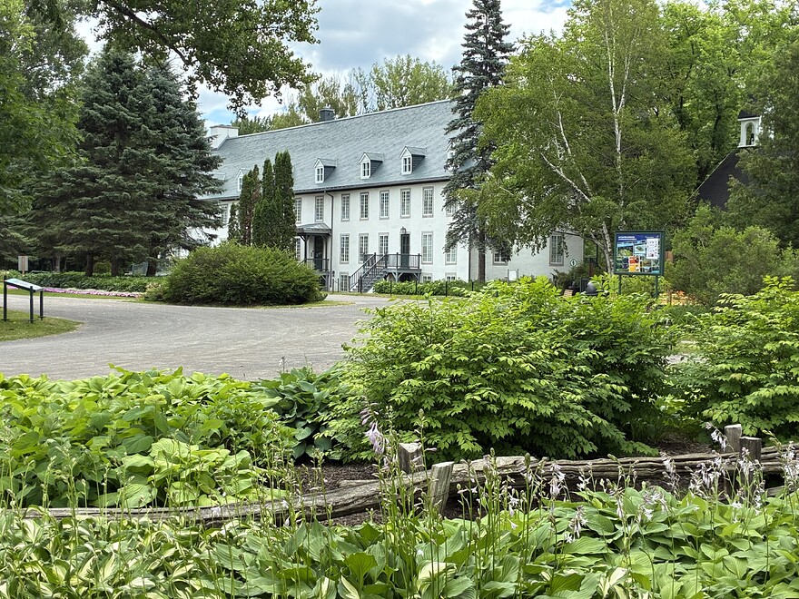 Bâtiment historique du domaine