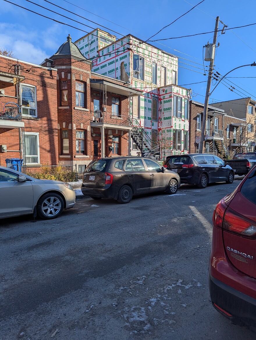 PXL_20251201_152231097