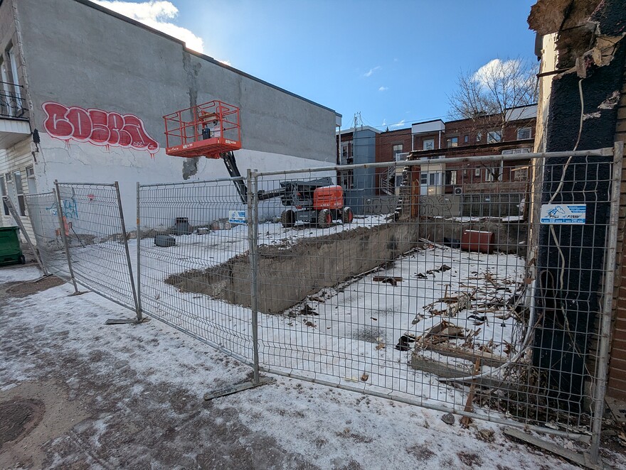 PXL_20251201_151446772