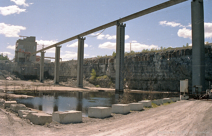 Carrière Miron. – Juillet 1988. MTL110-01-1-D003-07-1988-Reportage-21. Archives de la Ville de Montréal.