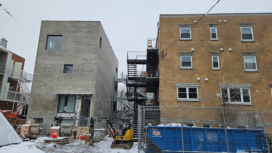 2025-12-02 3493 rue de Verdun (2)