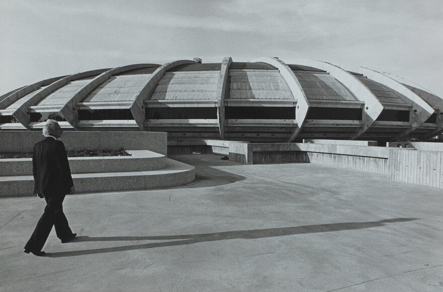 06M_P833S2D5144_0004_1