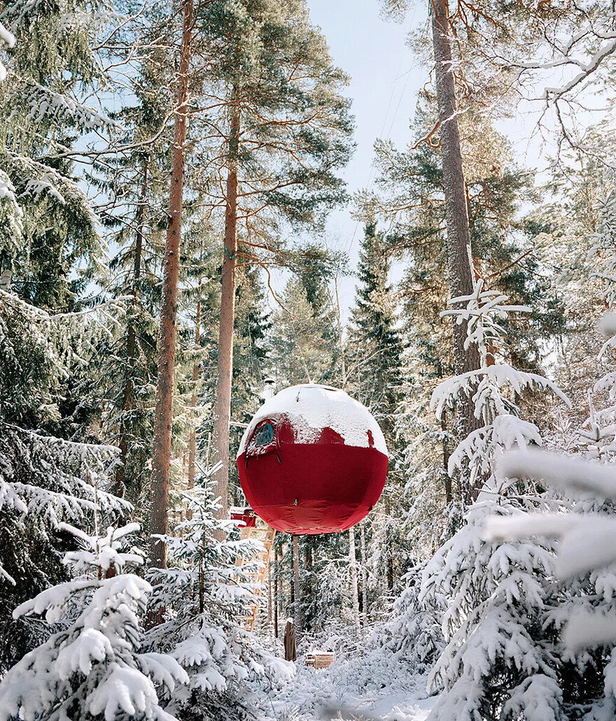 Tree Tent by Tree Tents International – Dalarna, Sweden (2016)(Credit: Viggo Lundberg)