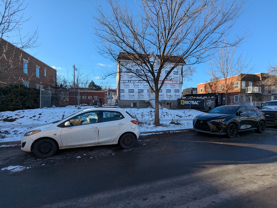 PXL_20251201_141742617