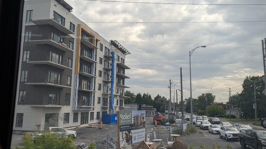PXL_20260730_200833869