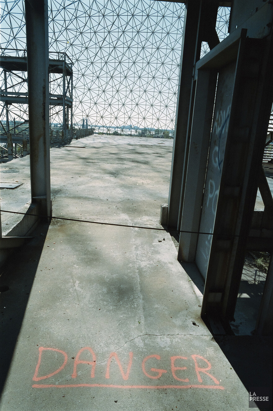 06M_P833S5D1989-0370_003
