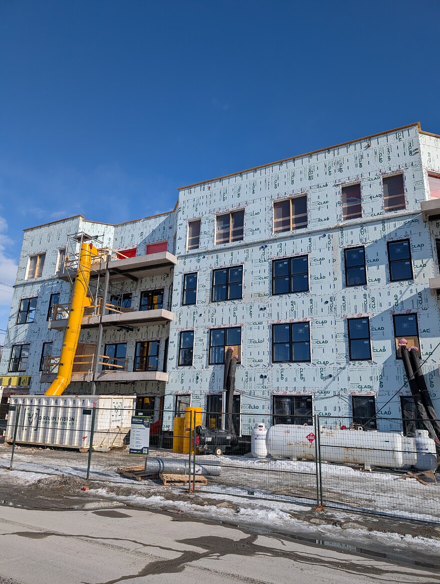 PXL_20260301_195637930.MP