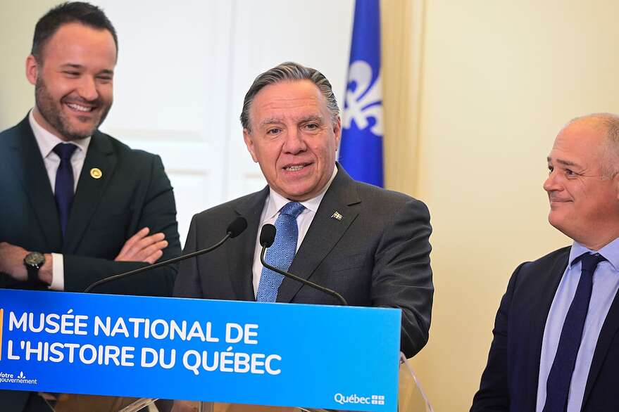 En avril 2024, le premier ministre François Legault et le ministre de la Culture Mathieu Lacombe annonçaient fièrement le Musée national de l’histoire du Québec.