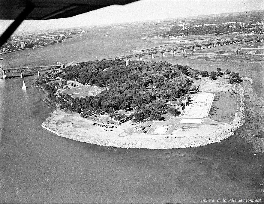 1955.08 île ste hélène vao