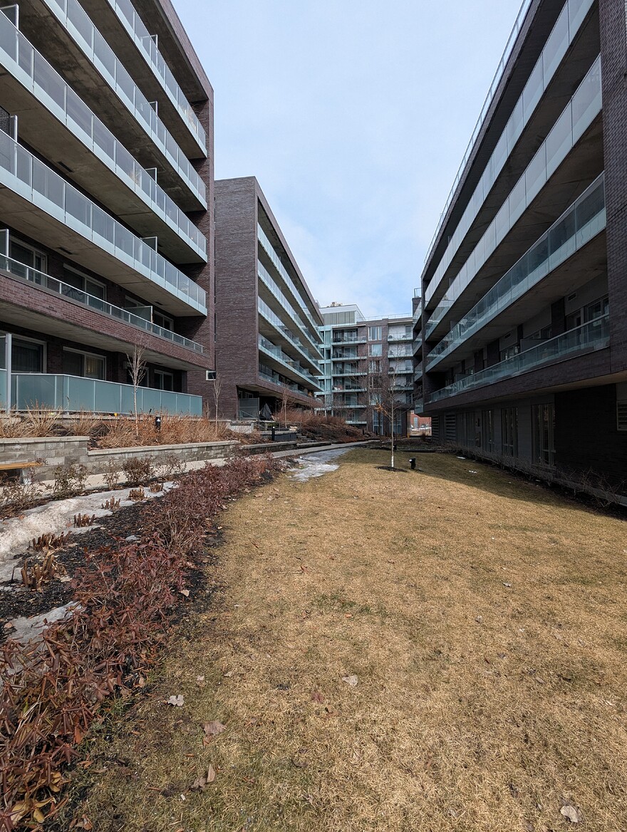 PXL_20260402_161921904