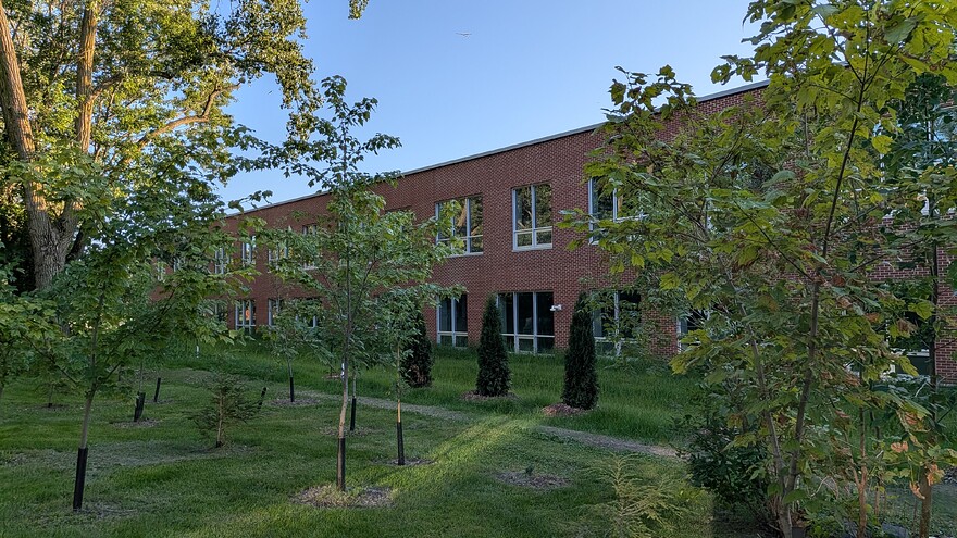 PXL_20260821_224005554