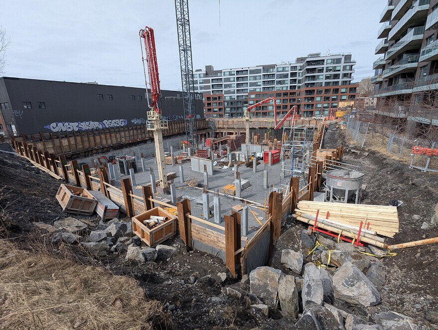 PXL_20260402_162725823