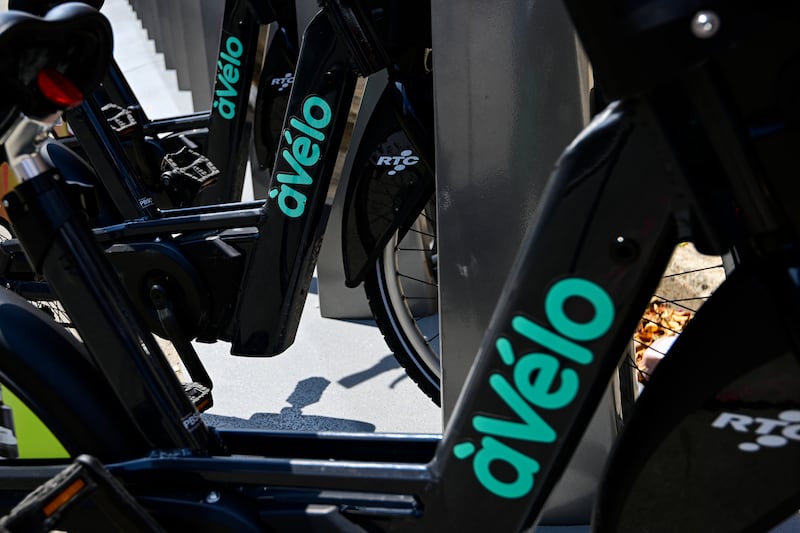Québec envisage de se doter d'une flotte mécanique pour assurer un service àVélo en hiver. Mais pas cette année.|800x533.1999999999999