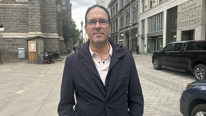 Christian-Pierre Côté sur la rue Saint-Joseph.