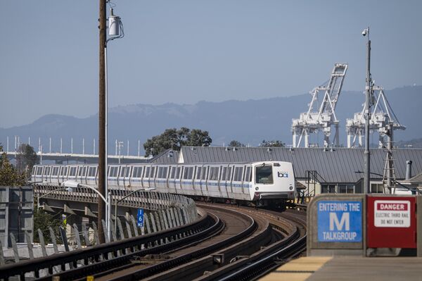 Bay Area's Transit Plans Cost Cut As Ridership Remains Low