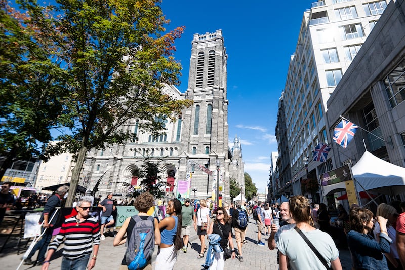 Des événements comme St-Roch XP dynamise le quartier et la célèbre rue Saint-Joseph.|800x533.1999999999999