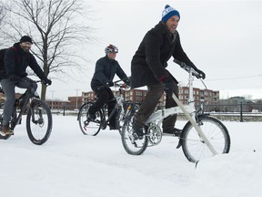 A "shovel" protest in 2016 sought to draw attention to the lack of snow-clearing on the Lachine Canal path.