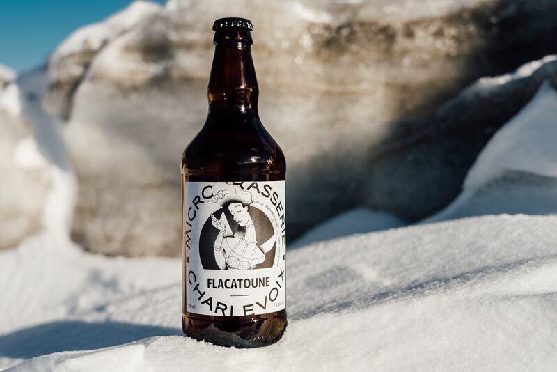 La bière Flacatoune de Microbrasserie Charlevoix|800x534.4341913550267