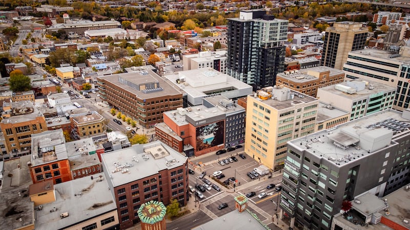 La terrain du futur Cumulus condos-hôtel est situé au 304, boulevard Charest Est. |800x450.1333333333333