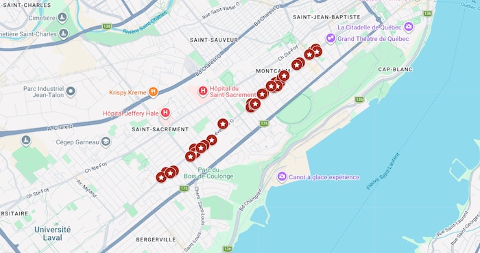 Une carte avec des points.