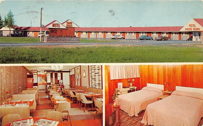 Carte postale du motel Pignons Rouges